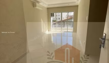Apartamento com 2 dormitórios 1 vaga no Tombo