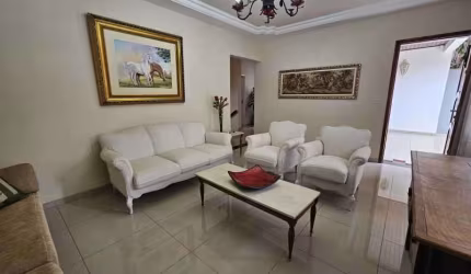Casa com 4 quartos à venda na Rua Comandante Carlos Alberto, Boa Vista, Londrina, 340 m2 por R$ 1.700.000