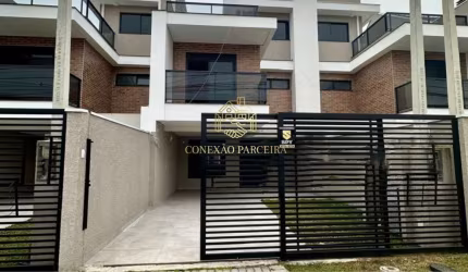 Triplex 168m² 4 Quartos sendo 1 suíte