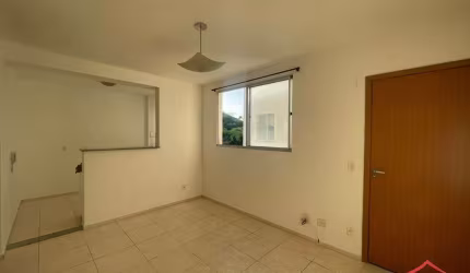 Apartamento com 2 quartos à venda na Rua Plaza Mayor, 50, Califórnia, Belo Horizonte por R$ 220.000