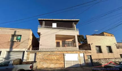 Casa com 4 quartos à venda na Rua Passos, 855, Carlos Prates, Belo Horizonte por R$ 650.000