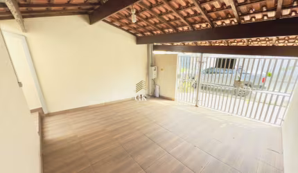 ALUGA-SE CASA NO BAIRRO MORADA DOS NOBRES - R$ 1.350/MÊS
