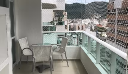 MOBILIADO, PRÓXIMO A PRAIA, PRÉDIO COM PISCINA!!!!