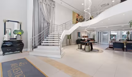 Luxo e Conforto | Le Majestic Residence: Apartamento 3 Suítes e 4 vagas em Balneário Camboriú