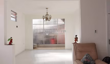 Casa com 04 suítes na Municipalidade