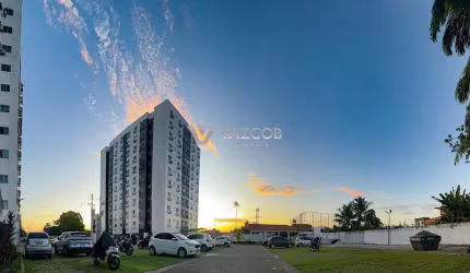 Apartamento com 02 quartos  reformado