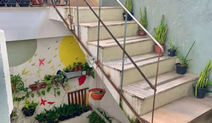 Prédio comercial inteiro na José Bonifácio