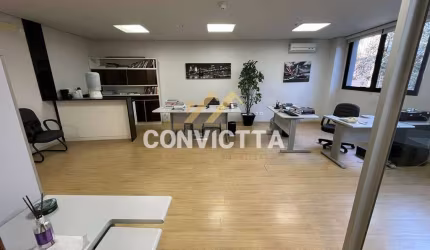 SALA COMERCIAL MOBILIADA PARA LOCAÇÃO NO BAIRRO EXPOSIÇÃO