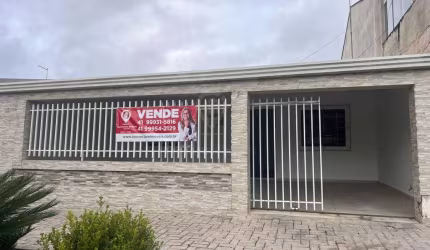 Casa Térrea para Venda em Colombo, Campo Pequeno, 3 dormitórios, 2 banheiros, 1 vaga