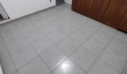 VENDA DE APARTAMENTO DE 89m2 COM 2 DORMS,  SUÍTE E VAGA COLETIVA ( insuficiente) NO BAIRRO DO EMBARÉ SANTOS-SP