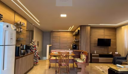 Casa Sobreposta Alta, com 4 suítes área gourmet e piscina no Bairro do Embaré
