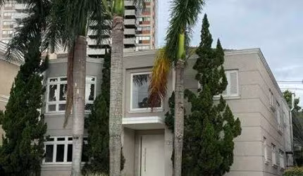 Casa para locação no residencial 02 em Alphaville - SP