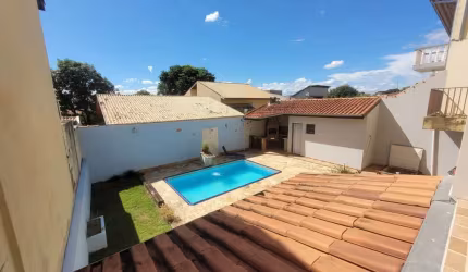 Sobrado Espaçoso com Piscina e Área Gourmet – Campos Elíseos, Taubaté SP
