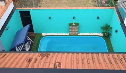 Casa com 4 dormitórios,piscina e Área Gourmet à Venda em Caçapava