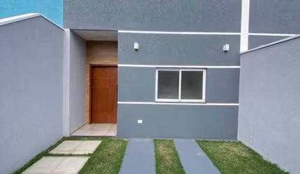 Casa à venda em Tremembé- SP com suíte, quintal e churrasqueira