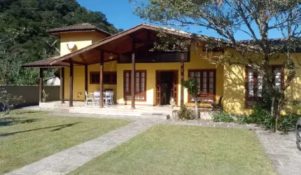 Casa em Condomínio na Cotia