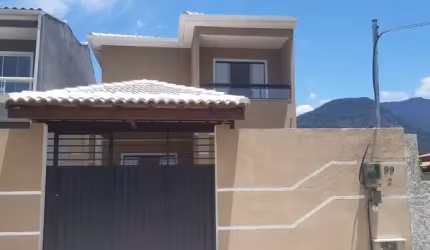 Casa com 3 quartos em Cotia à Venda