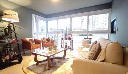 Contalex Imóveis  em Carazinho Vende, Apartamento de excelente localização no centro, primoroso acabamento e com múltiplas atividades de lazer  condominiais