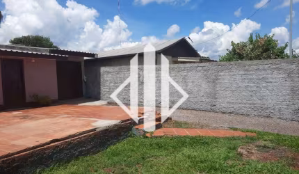 Casa com 3 quartos à venda no Oriental, Carazinho  por R$ 215.000
