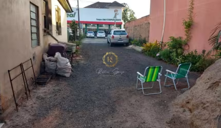 TERRENO + CASA NA AVENIDA GETÚLIO VARGAS 15X75