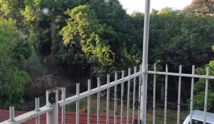 Sobrado no centro de Nova Santa Rita