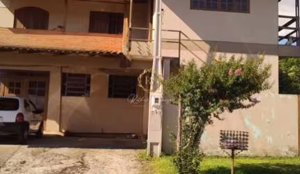 Casa com piscina à venda em Nova Santa Rita - Centro - 390m²