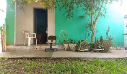 CASA DE ALVENARIA COM 2 QUARTOS/DORMITÓRIOS LOCALIZADA NO BAIRRO CAJU - NOVA SANTA RITA - RS