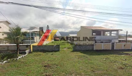 Terreno em Saquarema de frente para a Praia