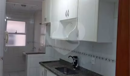 Apartamento com 2 quartos à venda em Jardim Do Lago - SP