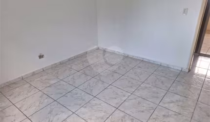 Casa para locação em Paulicéia - SP