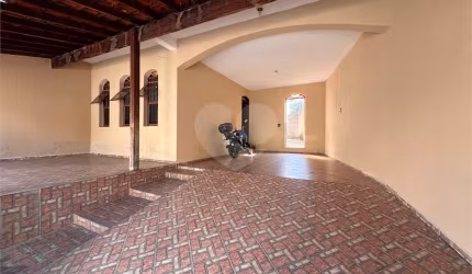 Casa com 4 quartos à venda em Vila Tupi - SP