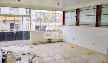 Sala comercial com excelente localização no Centro de Santa Maria-RS;