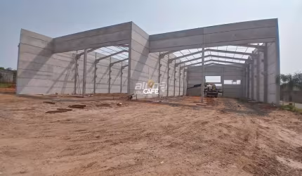 Ótima oportunidade, Pavilhão novo  bem localizado na faixa de Rosário