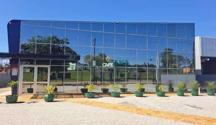 Pavilhão Amplo Em Camobi com Recepção, Copa, 2 Banheiros com acessibilidade, Sal