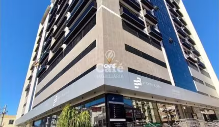 Ótima sala comercial para locação ou venda no centro, com vaga rotativa de garag