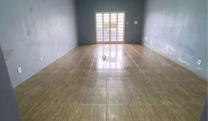 Sala Comercial Para Locação De 78 m², Com Banheiro e Cozinha.