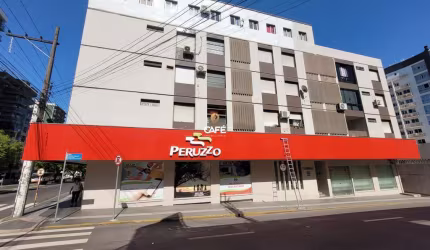 Apartamento DUPLEX amplo, com ótima localização!