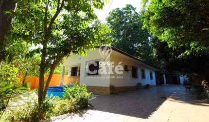 Casa com amplo terreno - bairro duque de caxias - 3 dormitórios