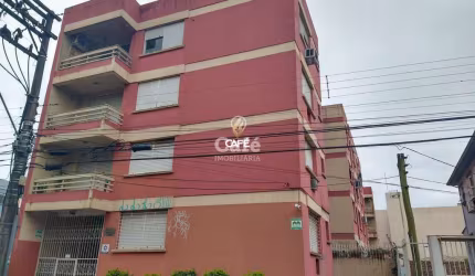 Apartamento 2 dormitórios, e 1 dependência de empregada, Bairro Fátima.