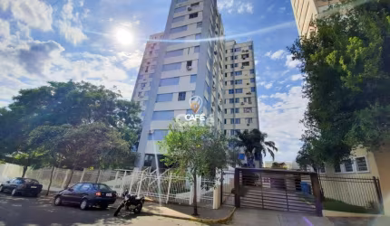 Apartamento de 3 dormitórios, ampla sala, cozinha e área de serviço.