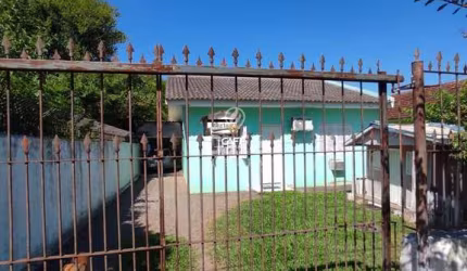 Casa à Venda no Bairro Juscelino Kubitschek em Santa Maria - RS