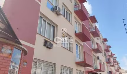Apartamento de 03 dormitórios ,localizado próximo a UNIFRA