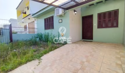 Casa, 3 Dormitórios, 1 Suíte, 2 Banheiros, Vaga, Piscina, Medianeira