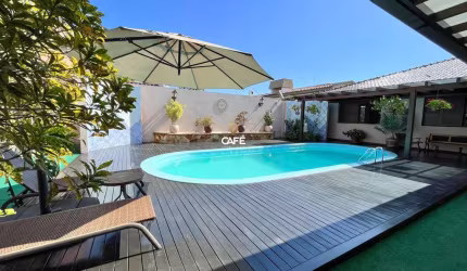 Casa no Bairro Patronato em Santa Maria RS com 604m², alto padrão, 8 dormitórios