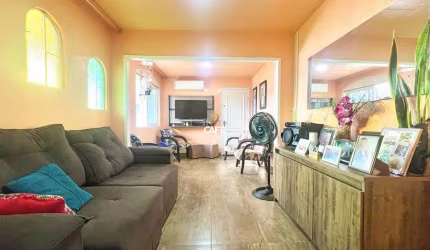 Casa, 3 Dormitórios, 1 Suíte, 2 Banheiros, 2 Vagas