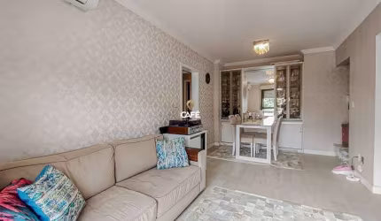 Apartamento Central de 3 dormitórios/suite com box.