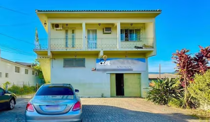 Casa, 3 Dormitórios, 1 Suíte, Pátio, Comercial, São José