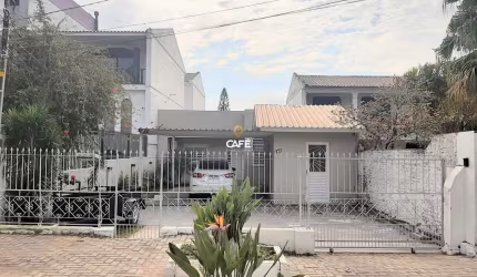 Terreno com casa!