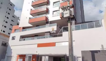 Apartamento de 03 suítes , lavabo , sacada , churrasqueira e 02 vagas de garagem