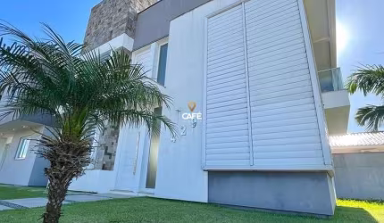 Casa 3 dormitórios à venda Camobi Santa Maria/RS